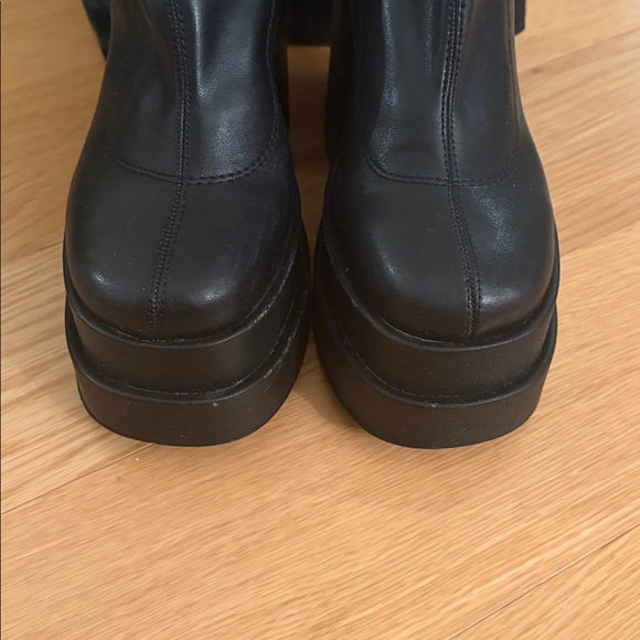 Steve Madden Cypress Black Platform Knee-High Boots - Picture 6 of 10